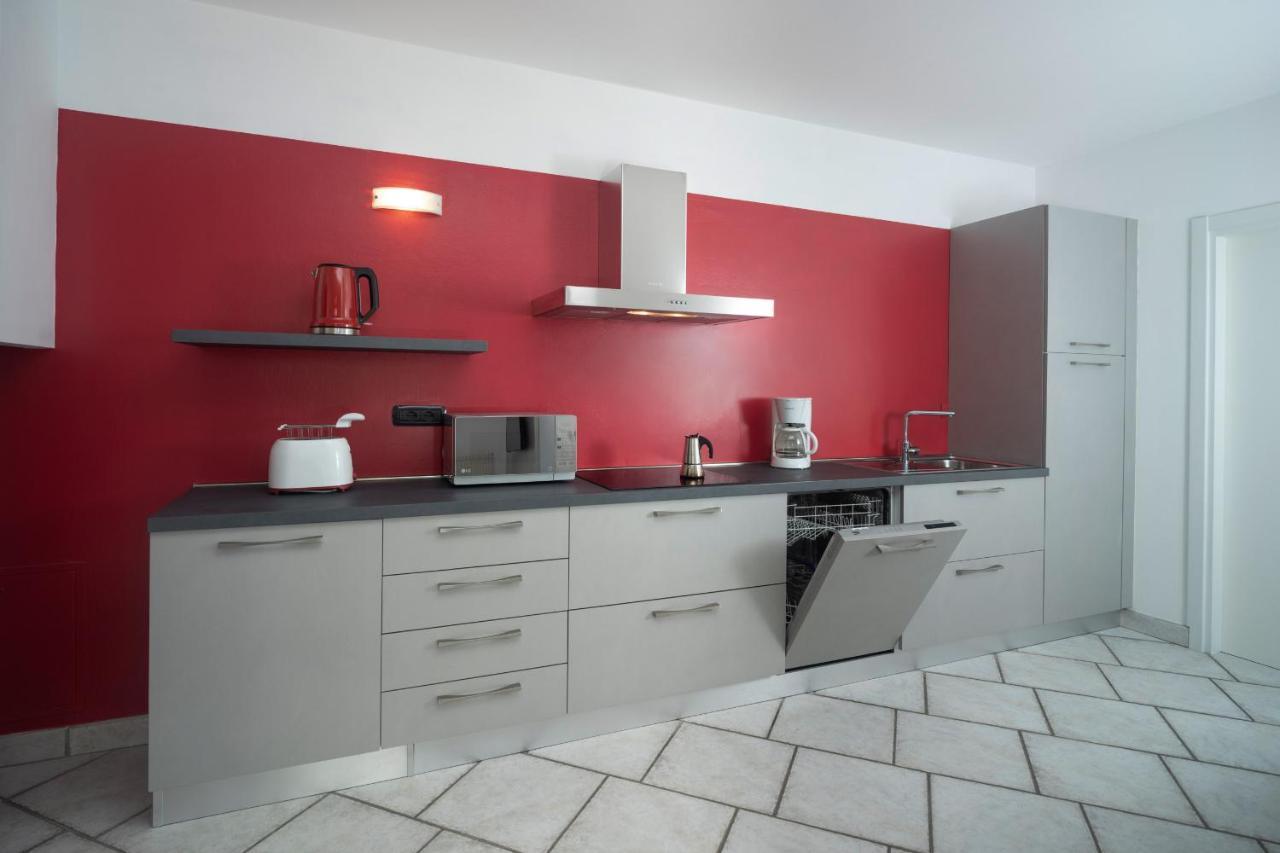 Casa Carla Aparthotel Torbole Sul Garda Exteriör bild